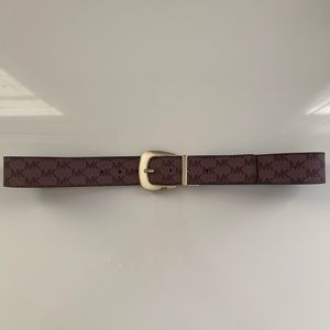 BNWOT MICHAEL Michael Kors Logo Belt – Burgundy Monogram
